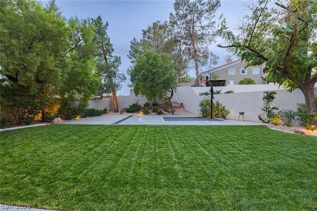 9901 Laurel Springs Avenue, Las Vegas, NV 89134