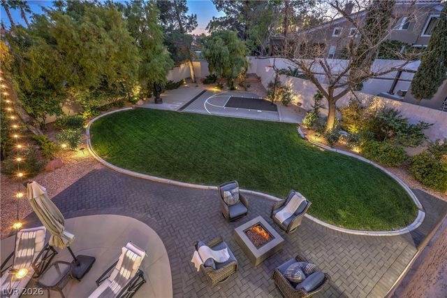 9901 Laurel Springs Avenue, Las Vegas, NV 89134