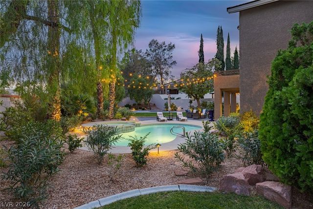 9901 Laurel Springs Avenue, Las Vegas, NV 89134