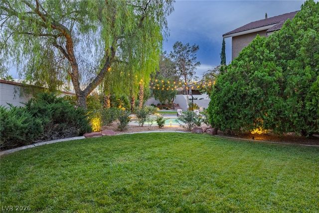 9901 Laurel Springs Avenue, Las Vegas, NV 89134