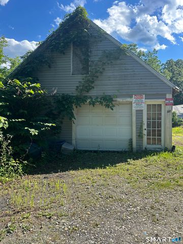 571 River Road, Shelton, CT 06484