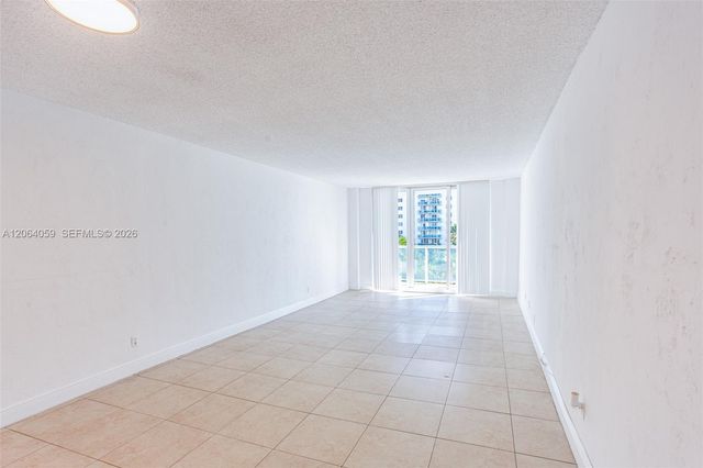 19380 Collins Ave 406, Sunny Isles Beach, FL 33160