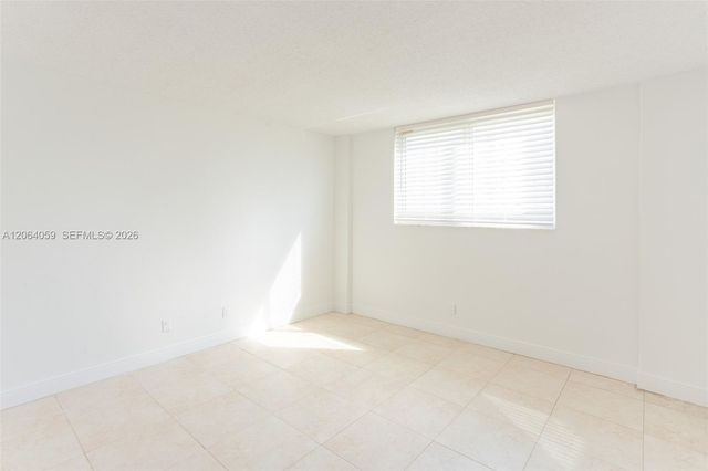 19380 Collins Ave 406, Sunny Isles Beach, FL 33160