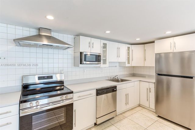 19380 Collins Ave 406, Sunny Isles Beach, FL 33160