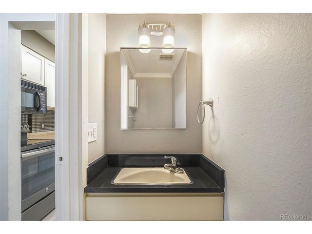7995 E Mississippi Ave K1, Denver, CO 80247