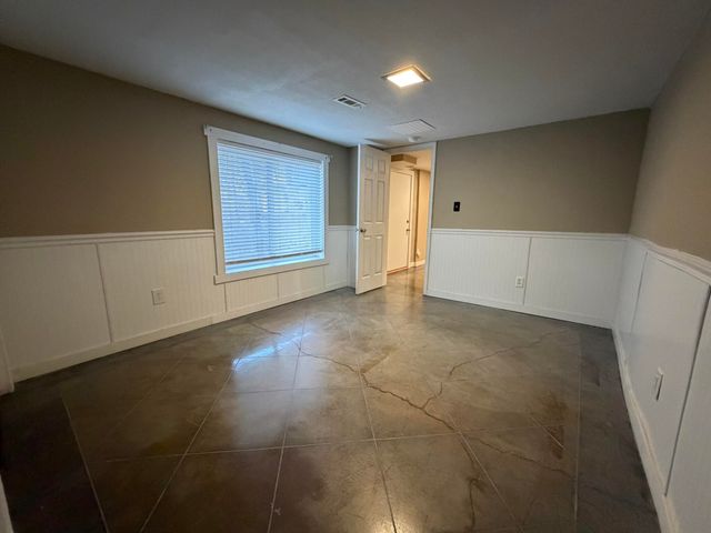 1705 HIGHRIDGE DR, Columbia, MO 65203