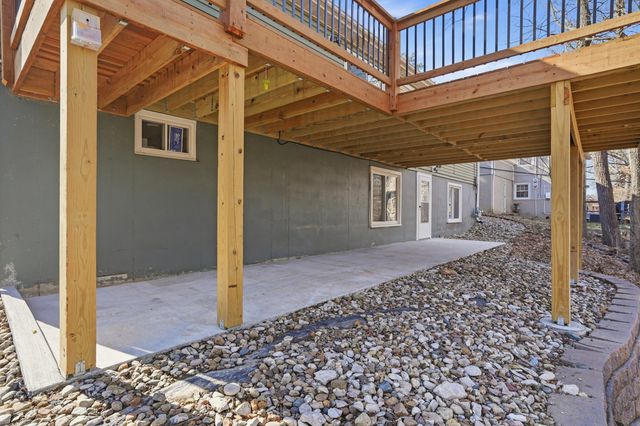 1705 HIGHRIDGE DR, Columbia, MO 65203