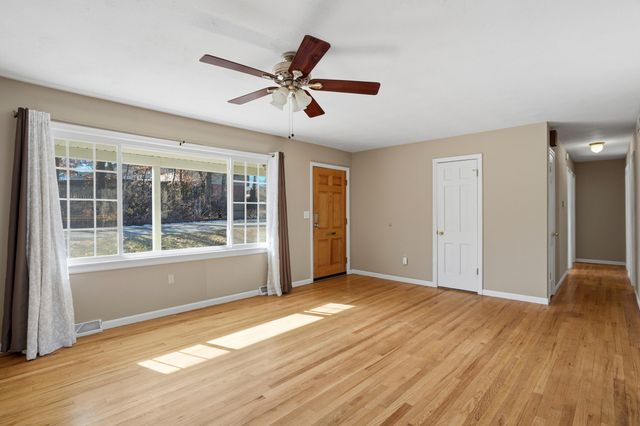 1705 HIGHRIDGE DR, Columbia, MO 65203