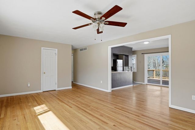 1705 HIGHRIDGE DR, Columbia, MO 65203