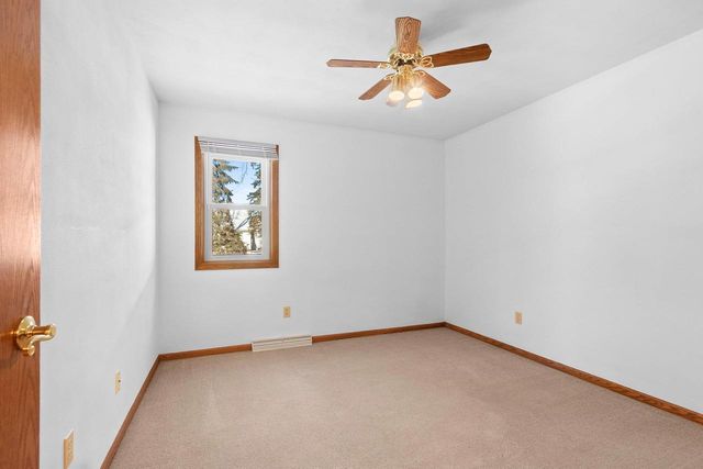 2980 W NORTHLAND AVENUE, Appleton, WI 54914