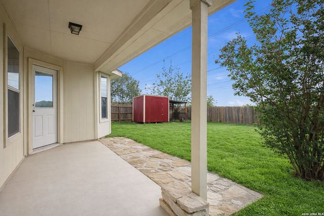 4043 MISTFLOWER DR, Converse, TX 78109