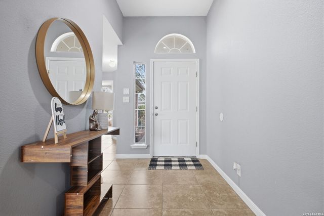 4043 MISTFLOWER DR, Converse, TX 78109