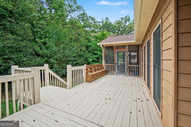 13 River Walk Parkway, Euharlee, GA 30145