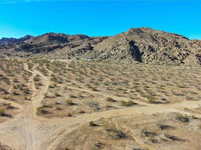 19011 Kensington, Apple Valley, CA 92307