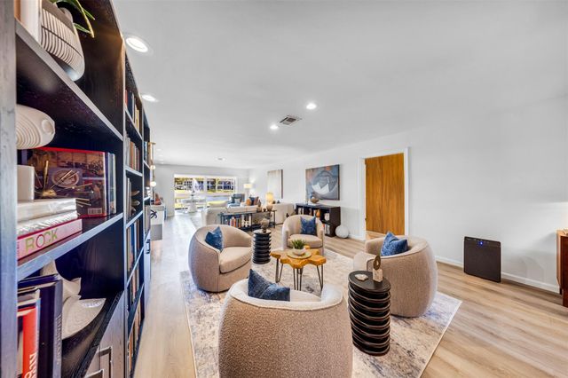 3651 Oaks Clubhouse Drive p11, Pompano Beach, FL 33069