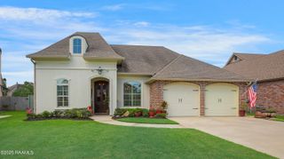 104 Beethoven Drive, Youngsville, LA 70592