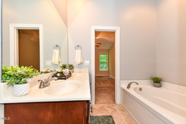 2048 Chandler Village Drive, Graham, NC 27253