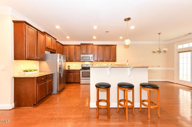 2048 Chandler Village Drive, Graham, NC 27253