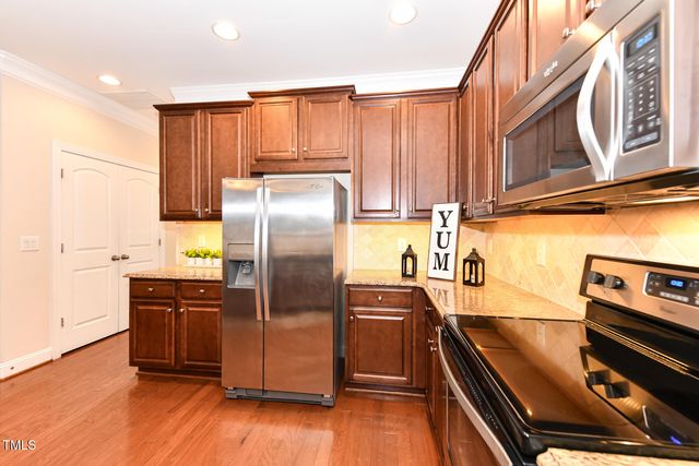 2048 Chandler Village Drive, Graham, NC 27253