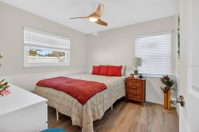 4533 27TH AVENUE S, Gulfport, FL 33711