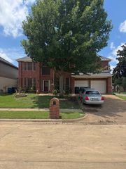 501 Magnolia Trail, Desoto, TX 75115