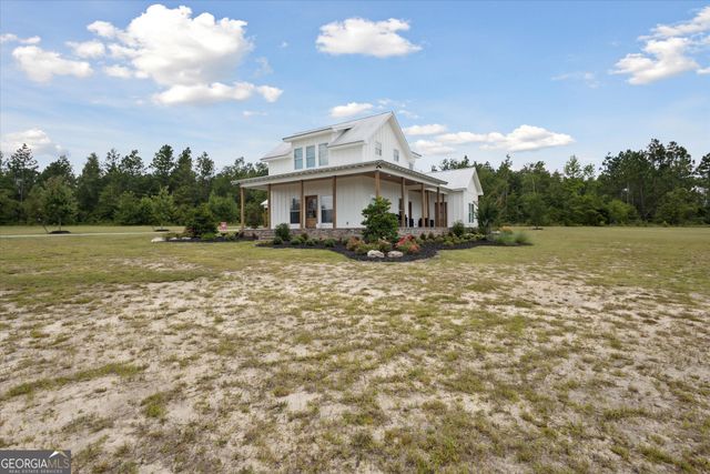 1513 Paris Avenue, Swainsboro, GA 30401