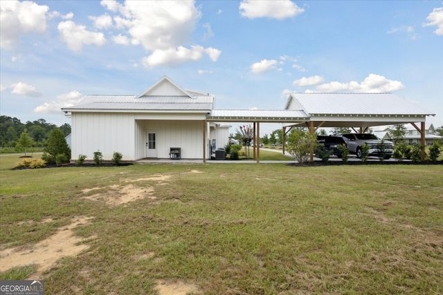 1513 Paris Avenue, Swainsboro, GA 30401