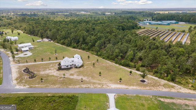 1513 Paris Avenue, Swainsboro, GA 30401