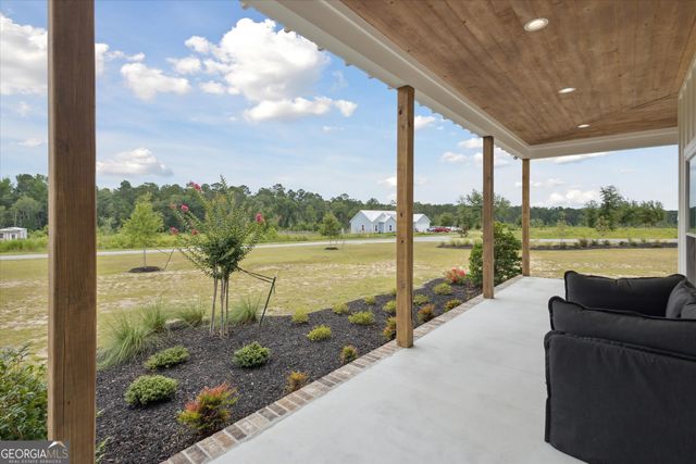1513 Paris Avenue, Swainsboro, GA 30401