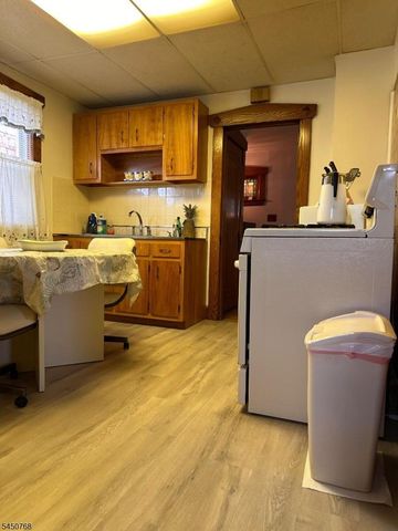15 Katherine Ave, Passaic City, NJ 07055
