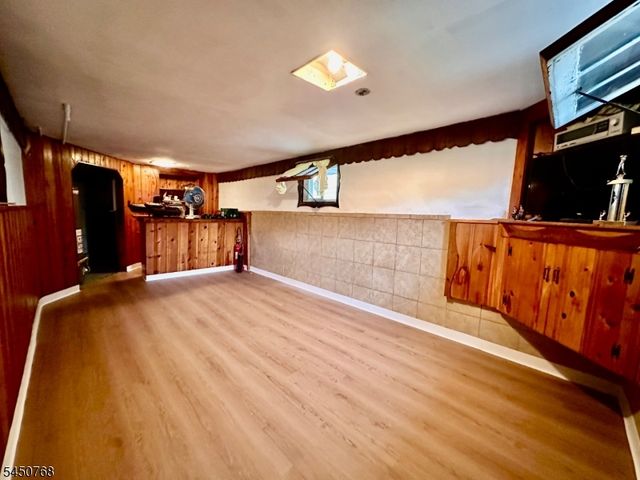 15 Katherine Ave, Passaic City, NJ 07055