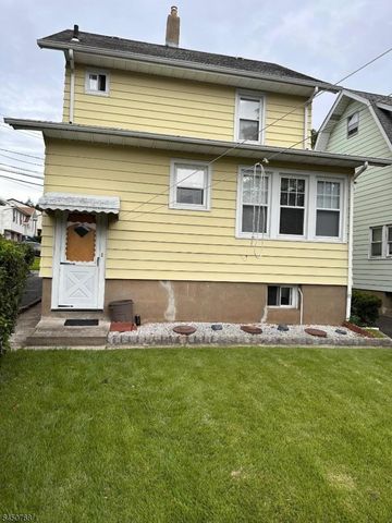 15 Katherine Ave, Passaic City, NJ 07055