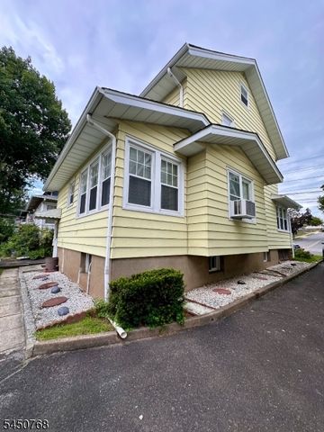 15 Katherine Ave, Passaic City, NJ 07055