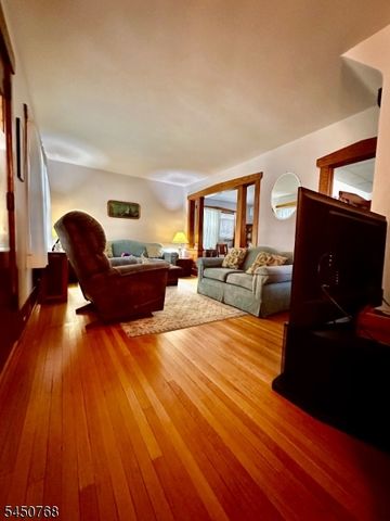 15 Katherine Ave, Passaic City, NJ 07055