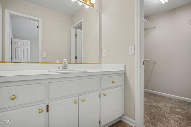 5745 Stone Crystal Drive, Fuquay Varina, NC 27526