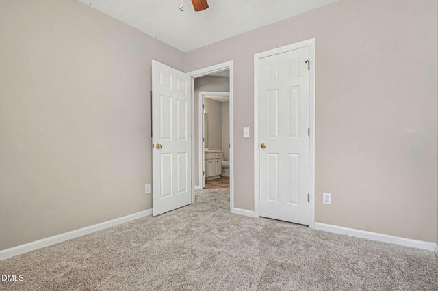 5745 Stone Crystal Drive, Fuquay Varina, NC 27526