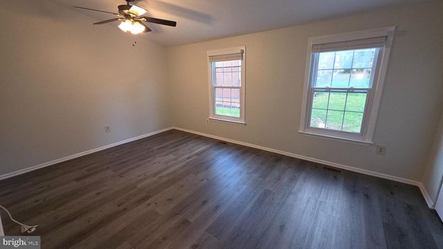25 HAMLET DR, Owings Mills, MD 21117
