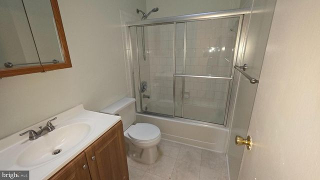 25 HAMLET DR, Owings Mills, MD 21117