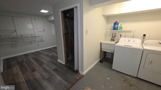 25 HAMLET DR, Owings Mills, MD 21117