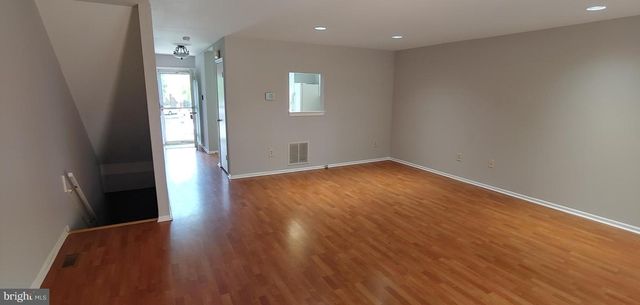 25 HAMLET DR, Owings Mills, MD 21117