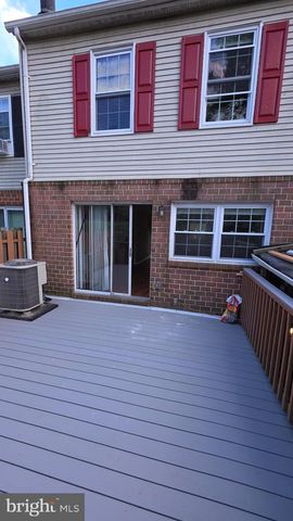 25 HAMLET DR, Owings Mills, MD 21117
