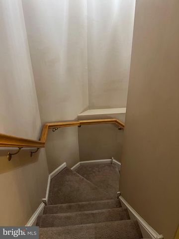 74 COLTS NECK DR, Sicklerville, NJ 08081