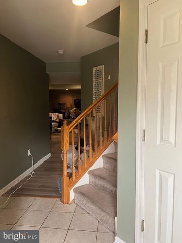 74 COLTS NECK DR, Sicklerville, NJ 08081