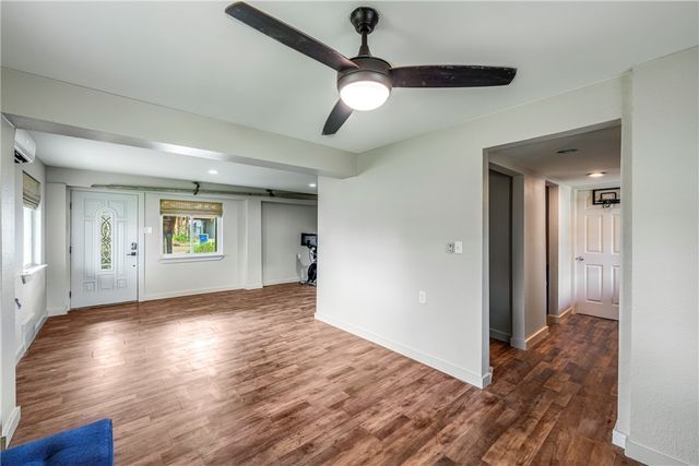 614 W Avenue C, Port Aransas, TX 78373