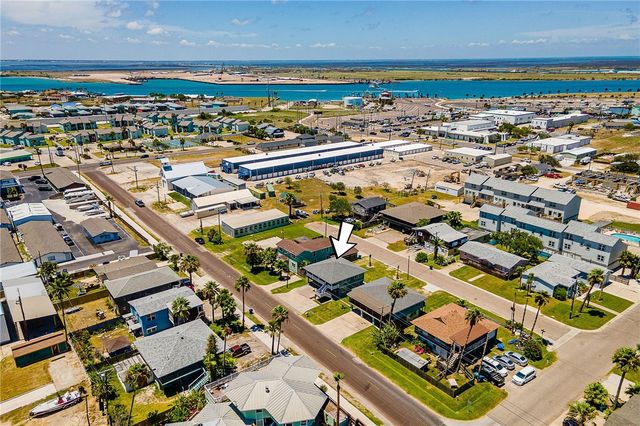 614 W Avenue C, Port Aransas, TX 78373