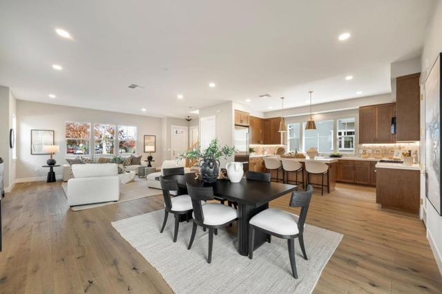 4911 Vivi Place, San Jose, CA 95124