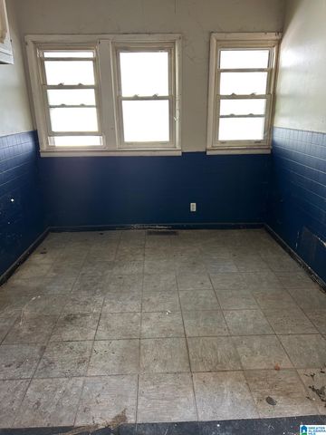 4037 43RD AVENUE N, Birmingham, AL 35217