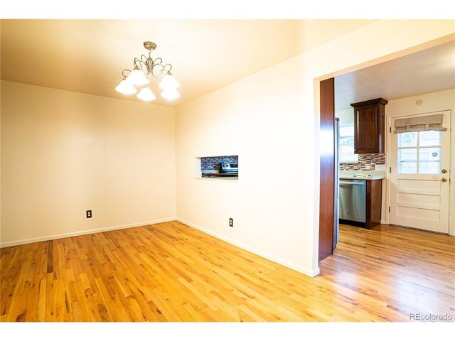 7562 S Cove Cir, Centennial, CO 80122