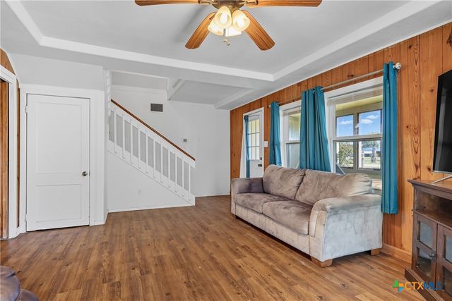 488 Alamo Beach Avenue, Port Lavaca, TX 77979