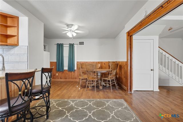 488 Alamo Beach Avenue, Port Lavaca, TX 77979